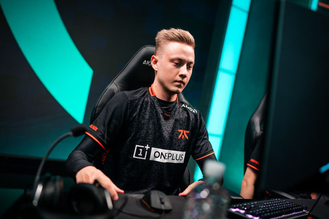 라이엇 게임즈 플리커.