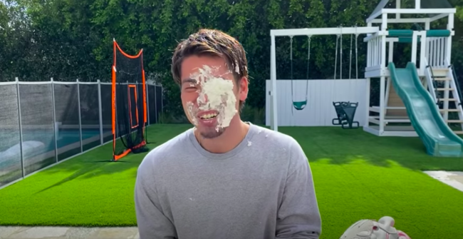 [사진] 마에다 겐타 유튜브