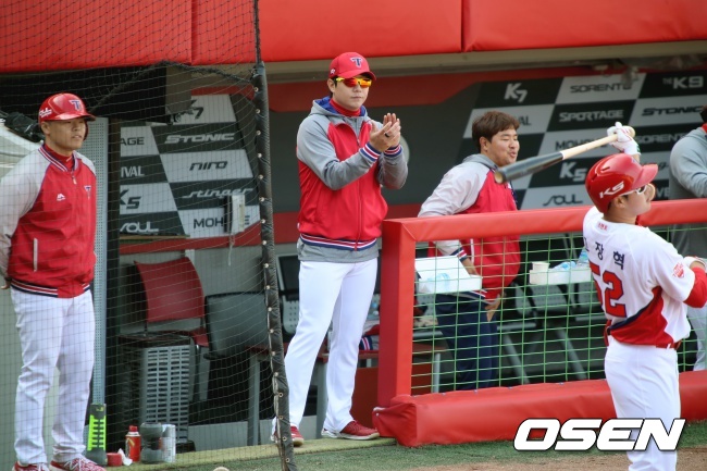 KIA타이거즈 투수 양현종이 화이트 팀 감독으로 이벤트 경기를 지휘했다./KIA타이거즈 제공