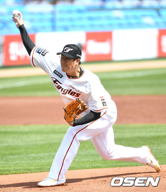 한화 선발 장민재가 힘차게 공을 뿌리고 있다. / dreamer@osen.co.kr