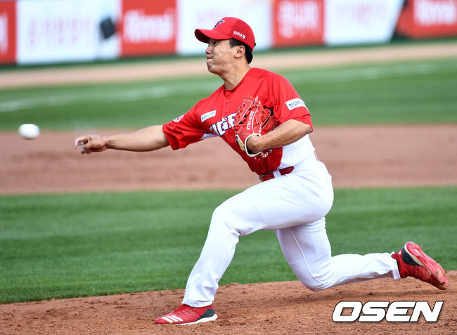 9회말 마운드에 오른 KIA 투수 변시원이 힘차게 공을 뿌리고 있다. / dreamer@osen.co.kr