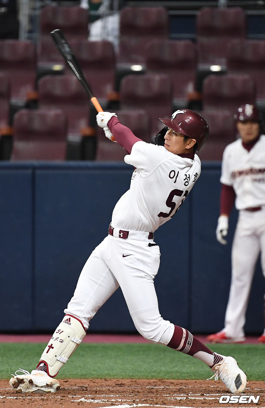 키움 이정후가 안타를 때려내고 있다. /youngrae@osen.co.kr 