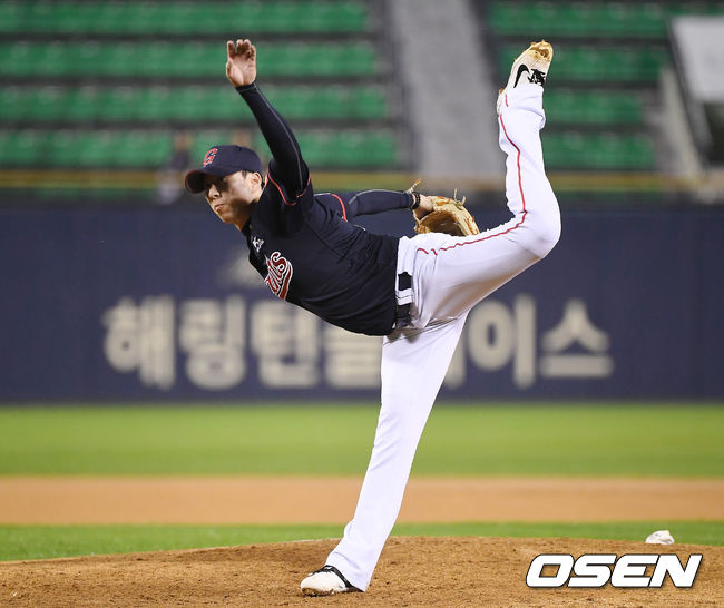 7회말 롯데 고효준이 역투하고 있다. /youngrae@osen.co.kr