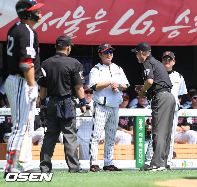 류중일 감독이 판정에 항의하고 있다. / soul1014@osen.co.kr