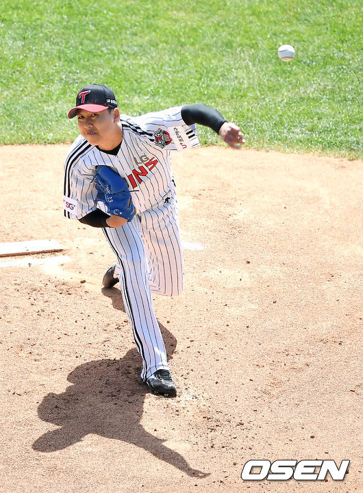 1회초 LG 차우찬이 역투하고 있다. /youngrae@osen.co.kr