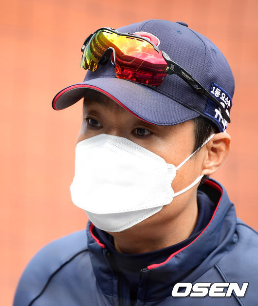 경기에 롯데 허문회 감독이 인터뷰를 하고 있다. /jpnews@osen.co.kr