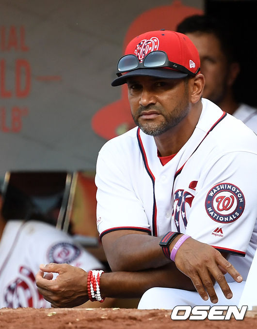 6회말 워싱턴 마르티네즈 감독이 경기를 지켜보고 있다. /jpnews@osen.co.kr