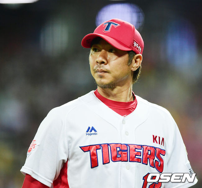 임창용이 덕아웃으로 향하고 있다./rumi@osen.co.kr