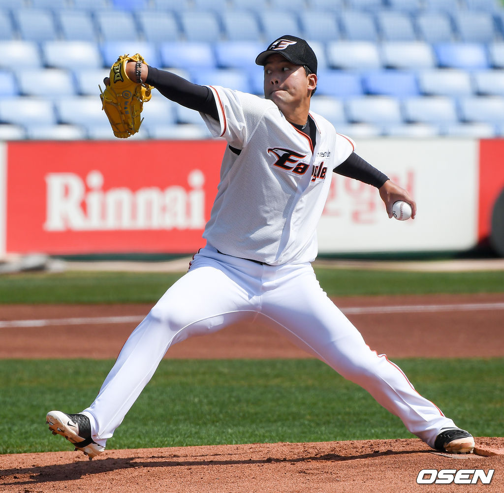 한화 선발투수 임준섭이 역투하고 있다. /  soul1014@osen.co.kr