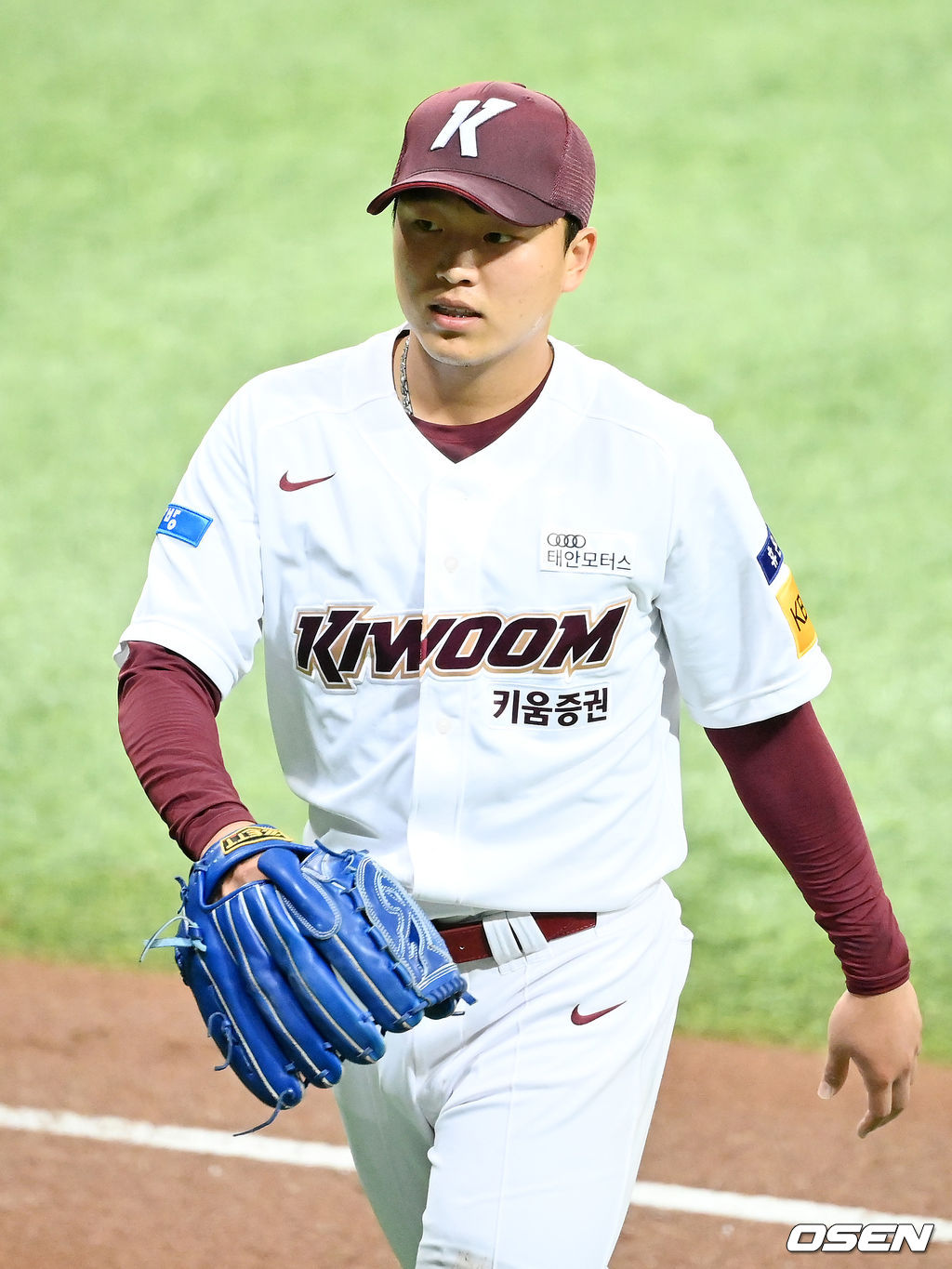 2회초를 마친 키움 이승호가 덕아웃으로 향하고 있다./ rumi@osen.co.kr