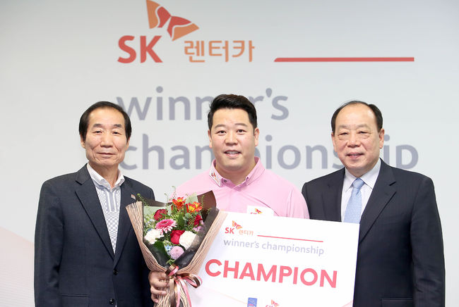 [사진]남도열 경기위원장, 강동궁, 김영헌 PBA부총재 /PBA 제공