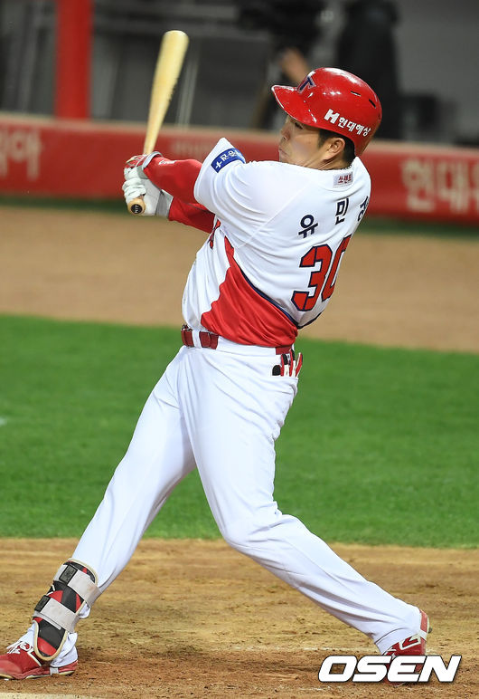 4회말 1사 KIA 유민상이 안타를 때려내고 있다. /youngrae@osen.co.kr 