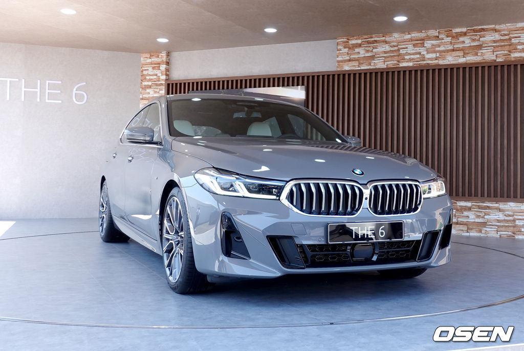 BMW 뉴 6시리즈 그란 투리스모 640i xDrive. 