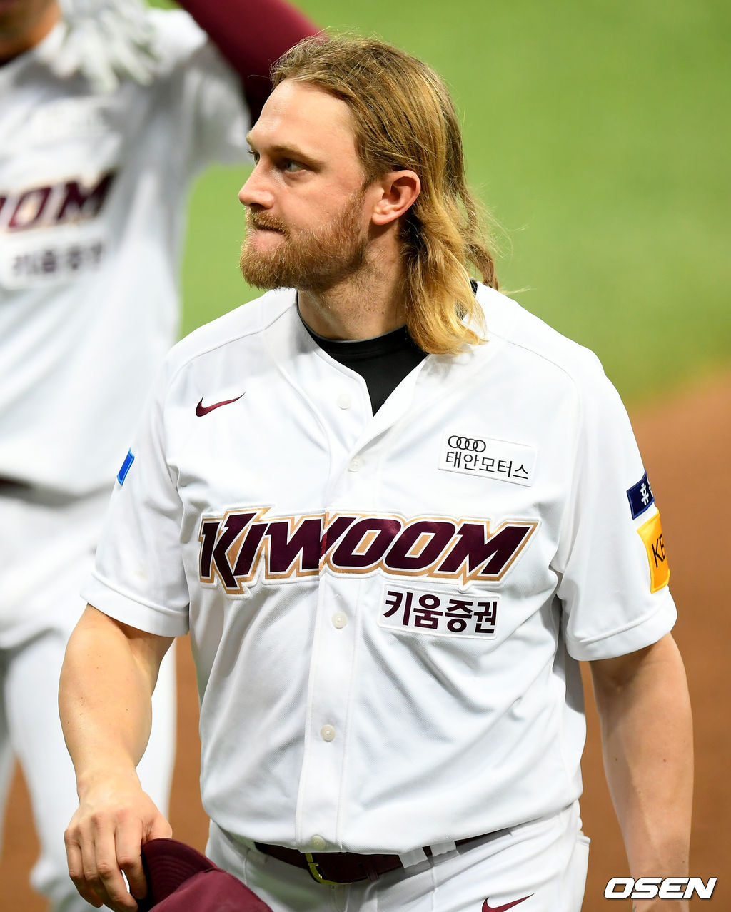 [OSEN=고척, 김성락 기자]경기종료후 키움 모터가 아쉬워하며 그라운드를 나서고 있다./ksl0919@osen.co.kr