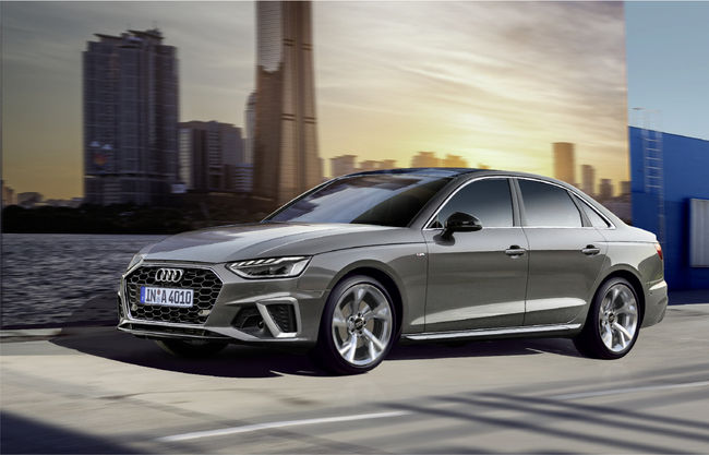 더 뉴 아우디 A4.