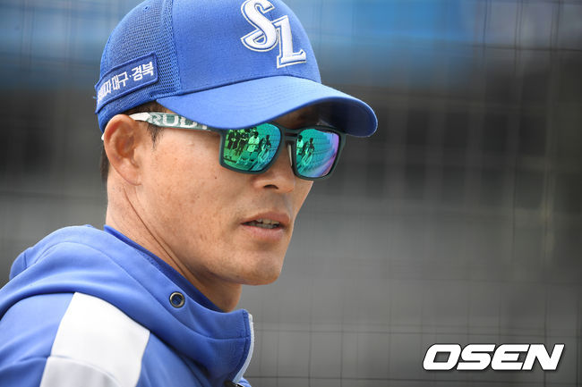 삼성 허삼영 감독이 경기에 앞서 인터뷰를 하고 있다. /youngrae@osen.co.kr