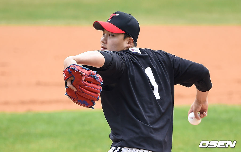 트윈스 선발 임찬규가 역투하고 있다. /  soul1014@osen.co.kr