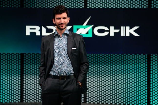 라이엇 게임즈 플리커.