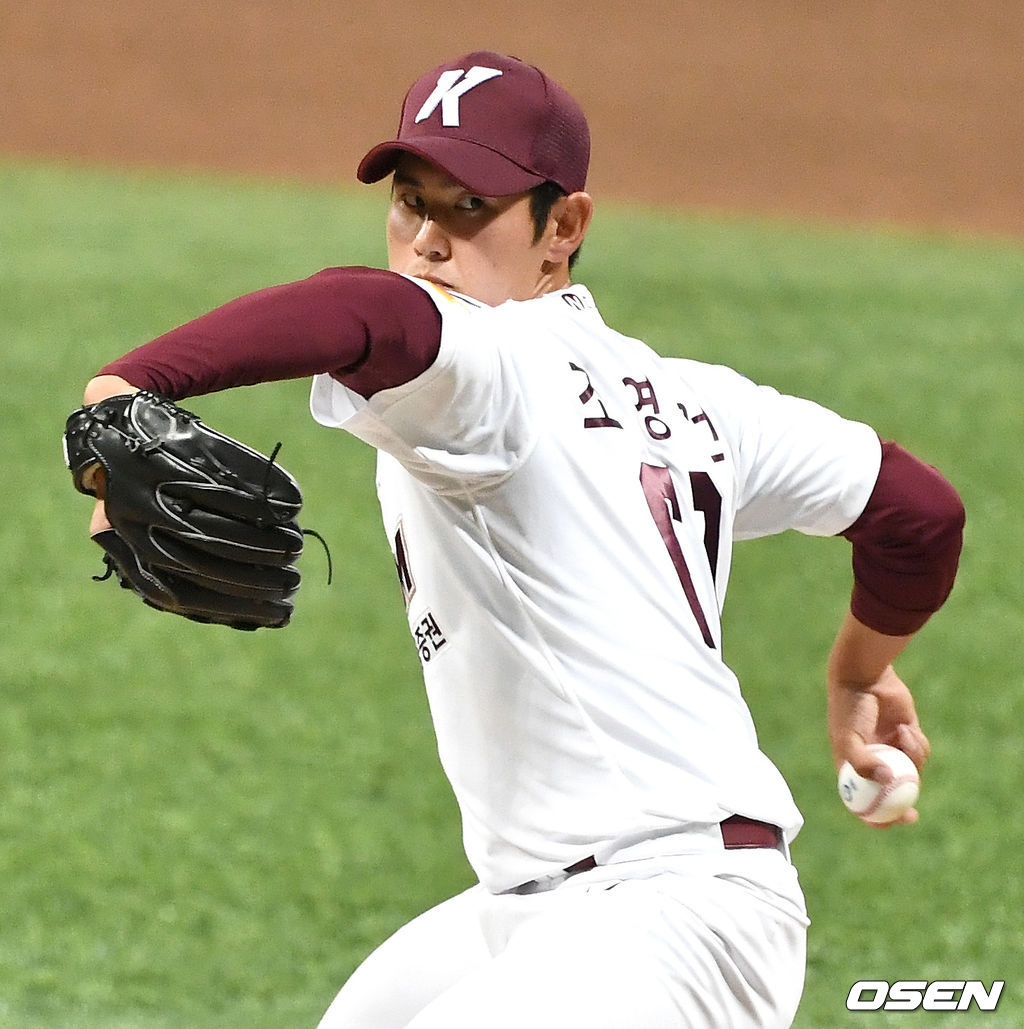 키움 조영건이 힘차게 공을 뿌리고 있다. / dreamer@osen.co.kr