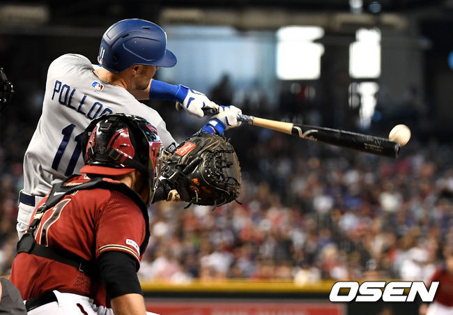 다저스 A.J. 폴락이 안타를 날리고 있다. /dreamer@osen.co.kr