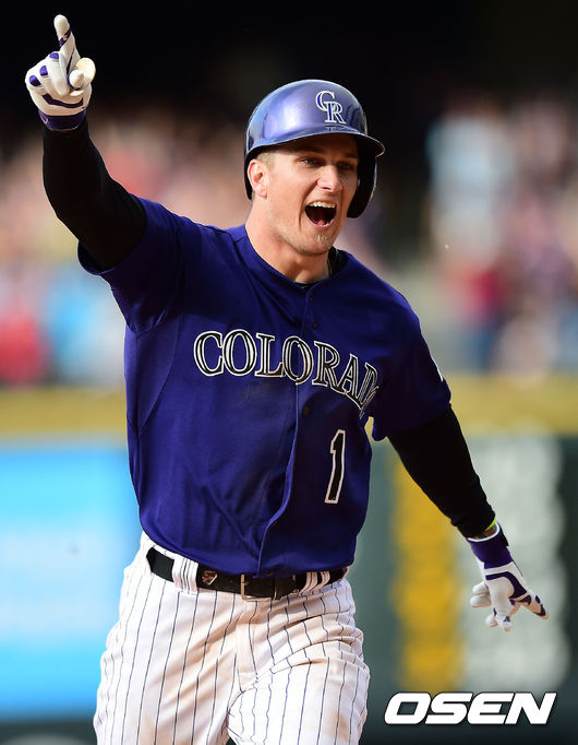2014년 6월8일(한국시간) LA 다저스전에서 끝내기 안타를 때린 콜로라도 브랜드 반스가 기뻐하고 있다./youngrae@osen.co.kr