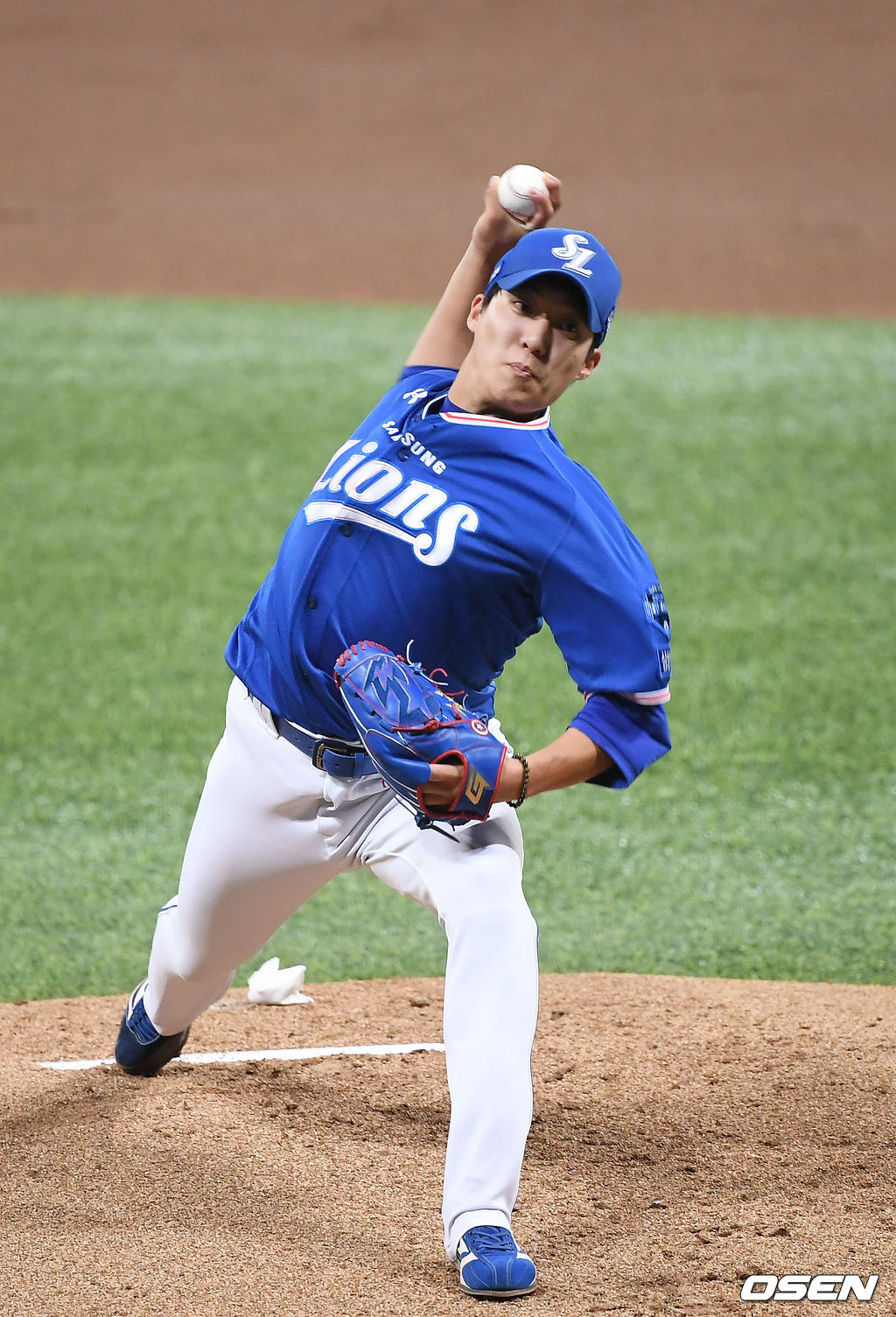 1회말 삼성 원태인이 역투하고 있다. /youngrae@osen.co.kr 