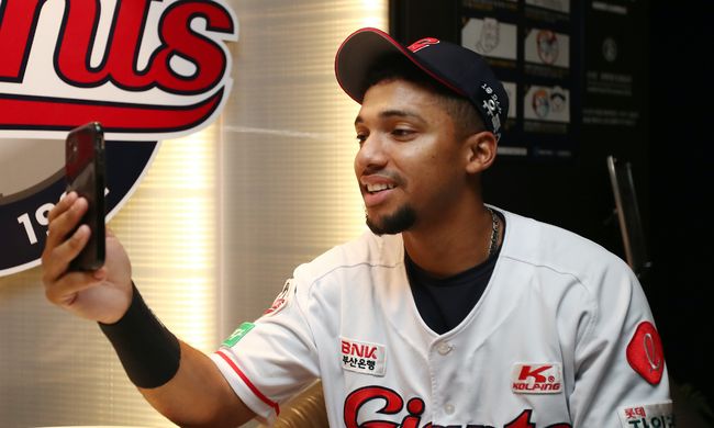 [사진] 롯데 자이언츠 제공