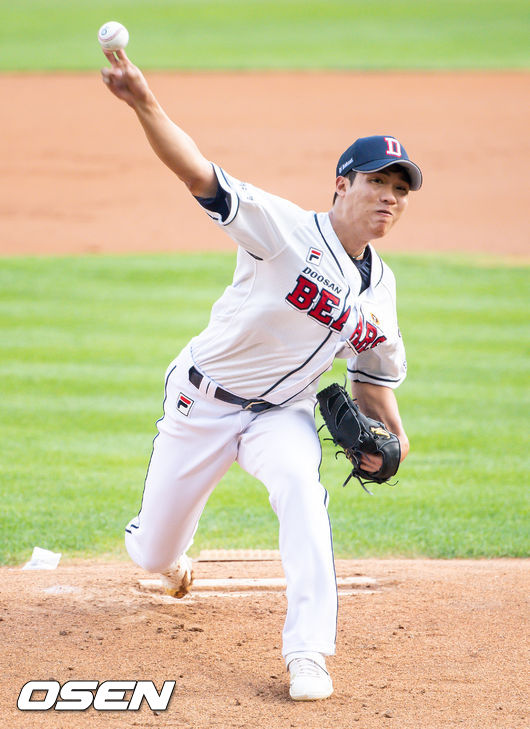 1회초 두산 선발투수 박종기가 역투하고 있다. / soul1014@osen.co.kr