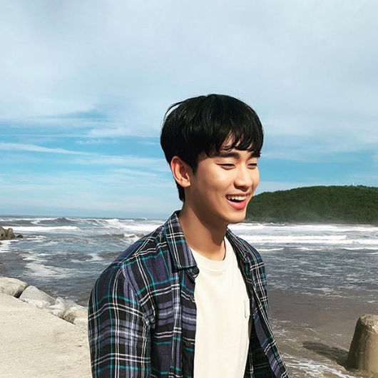 김수현 SNS