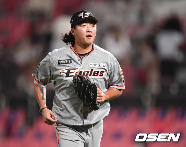 6회말 2사 2,3루 한화 김범수가 마운드를 내려오고 있다. /youngrae@osen.co.kr