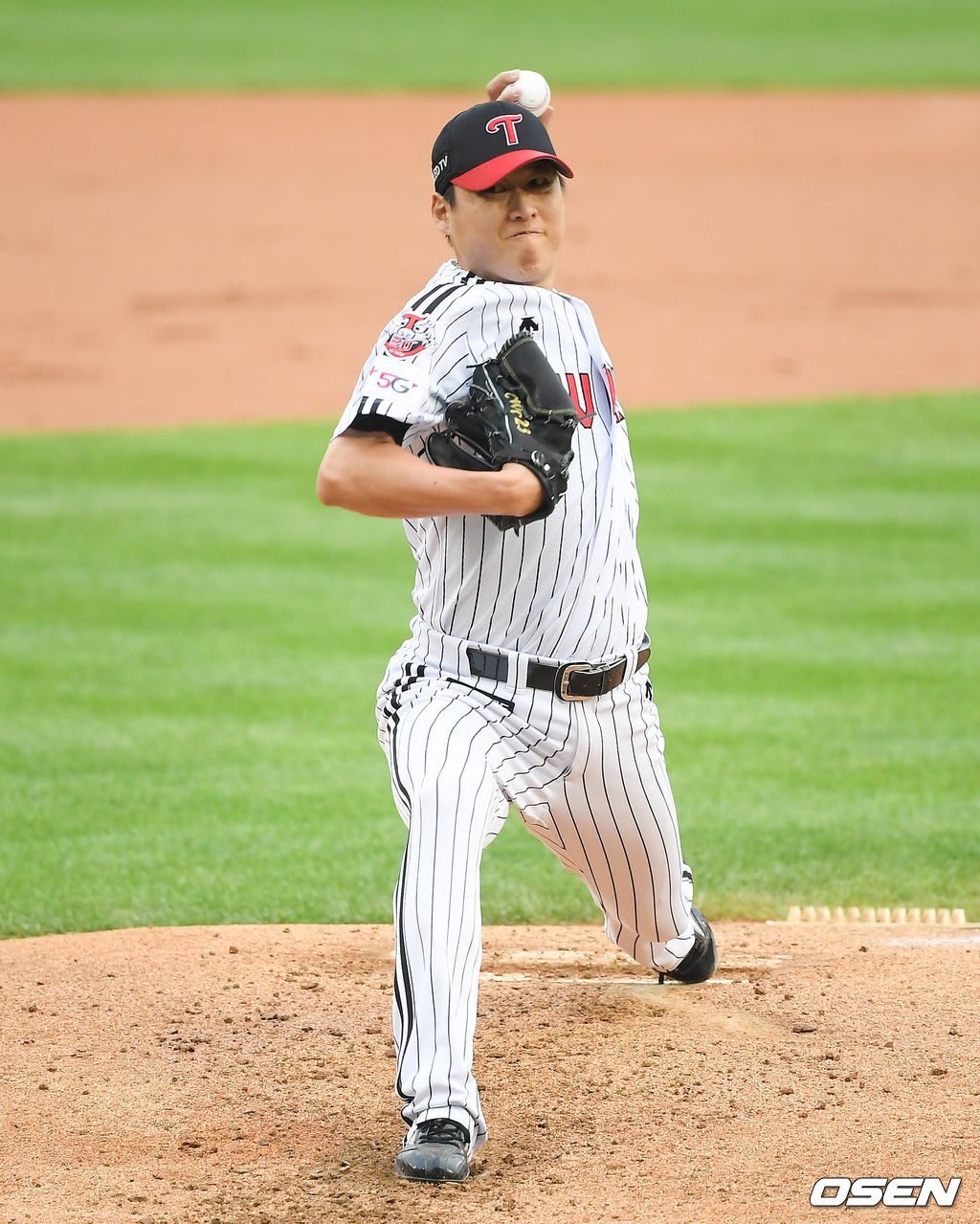 LG 선발투수 차우찬이 역투하고 있다. /soul1014@osen.co.kr