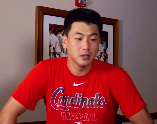 [사진] 화상 인터뷰 중인 김광현 / KMOX스포츠 트위터 캡쳐