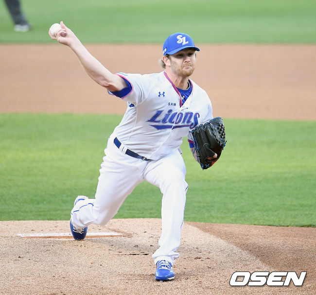 6일 오후 대구 삼성라이온즈파크에서 '2020 신한은행 SOL KBO리그' 삼성 라이온즈와 NC 다이노스의 경기가 열렸다.1회초 삼성 라이블리가 역투하고 있다. /youngrae@osen.co.kr