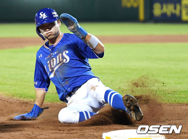 4회초 1사 2루 삼성 박해민이 구자욱의 중견수 뜬공때 3루까지 진루하고 있다. /youngrae@osen.co.kr 