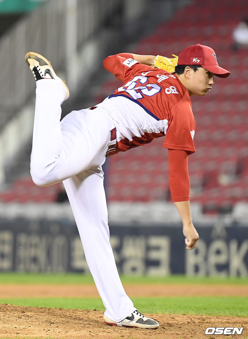 KIA 정해영이 역투하고 있다. /youngrae@osen.co.kr