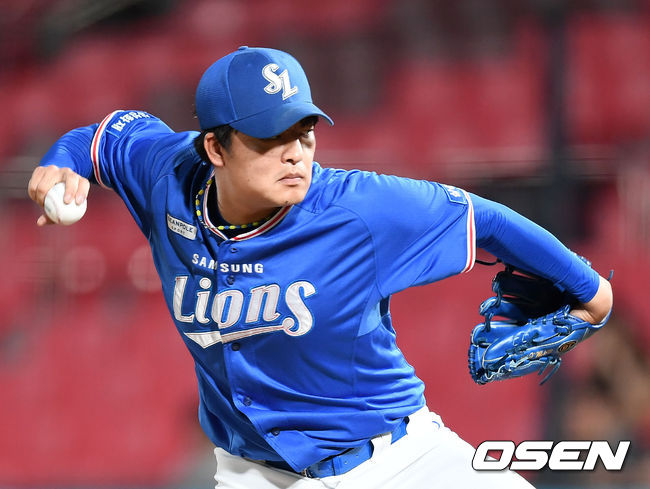 삼성 심창민이 역투하고 있다./sunday@osen.co.kr