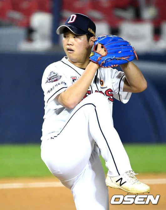 9회초 두산 함덕주가 역투하고 있다. /jpnews@osen.co.kr