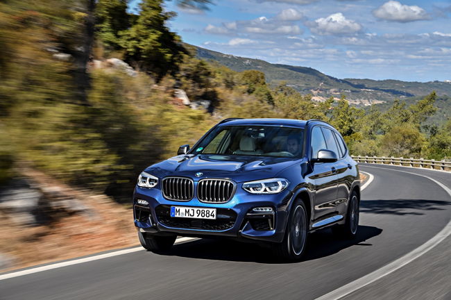 X3 M40i.