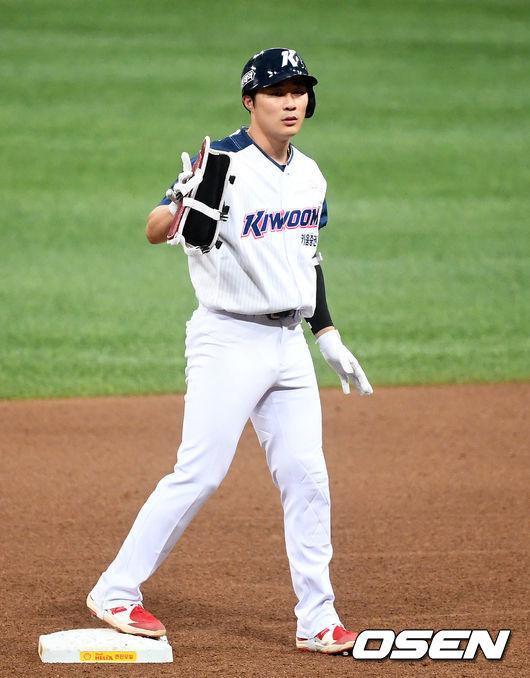키움 내야수 김하성은 4일까지 100% 도루 성공률을 자랑하고 있다.