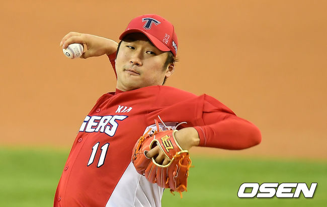 KIA 이민우가 역투하고 있다. /youngrae@osen.co.kr