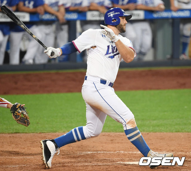 8회말 1사 3루 삼성 팔카가 희생플라이로 타점을 올리고 있다. /youngrae@osen.co.kr