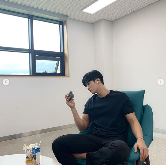 안보현 SNS