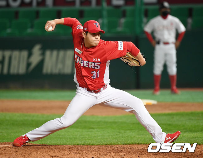 7회말 KIA 박준표가 역투하고 있다. /youngrae@osen.co.kr