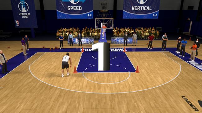 '마이 커리어'에서는 NBA 입단 전 트라이아웃을 통해 자신을 알린다.