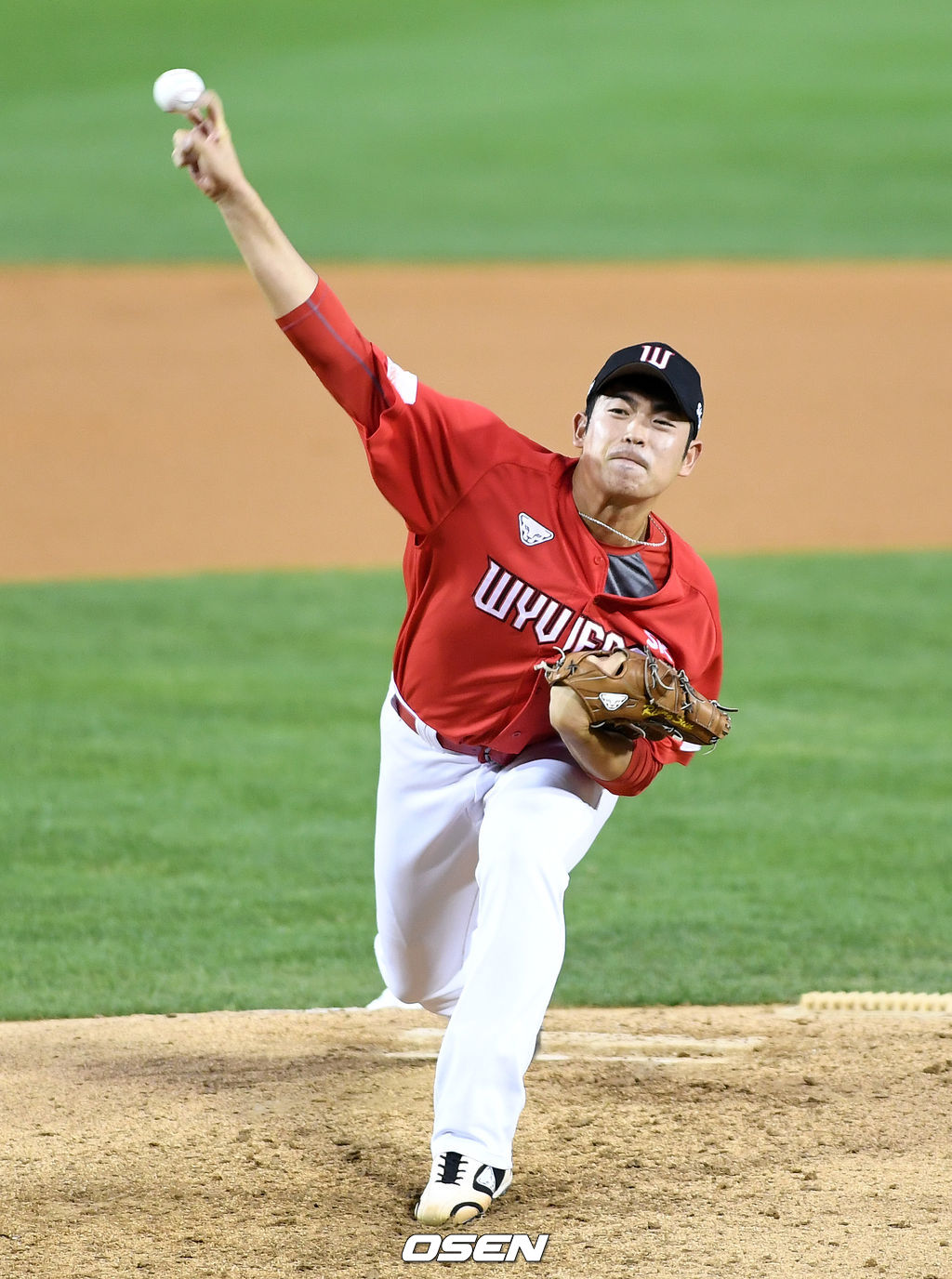 6회말 SK 이태양이 역투하고 있다. /sunday@osen.co.kr