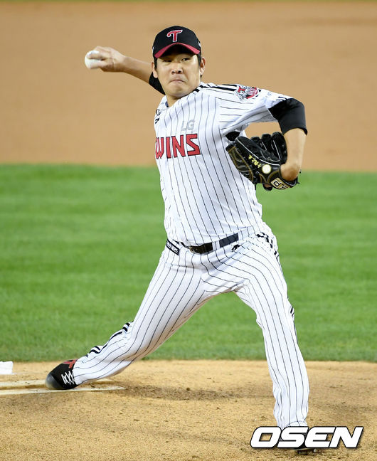 LG 투수 정찬헌.
