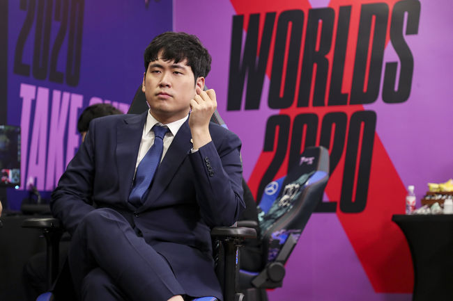 젠지 주영달 감독대행. /라이엇 게임즈 플리커.