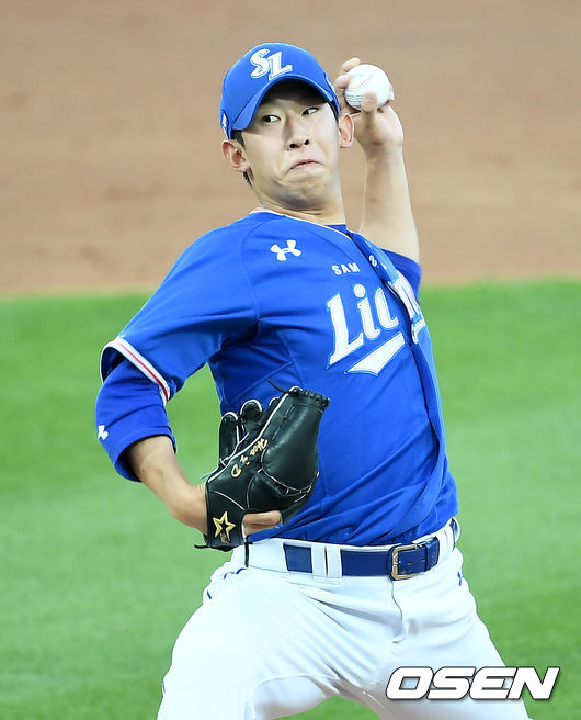 10일 오후 수원 KT위즈파크에서 ‘'2020 신한은행 SOL KBO 리그’ KT 위즈와 삼성 라이온즈의 경기가 열렸다.1회말 삼성 선발투수 허윤동이 마운드에 올라 힘차게 공을 뿌리고 있다./ksl0919@osen.co.kr
