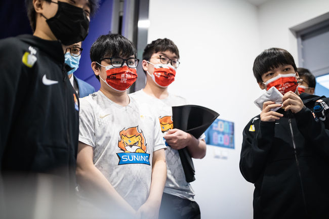 라이엇게임즈 플리커.