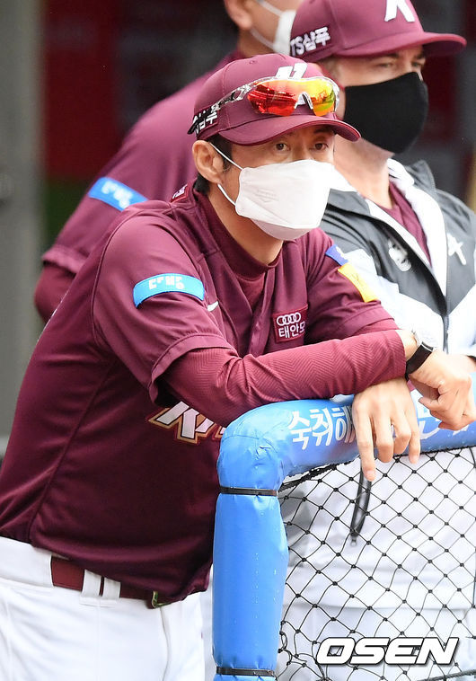 손혁 키움 전 감독.